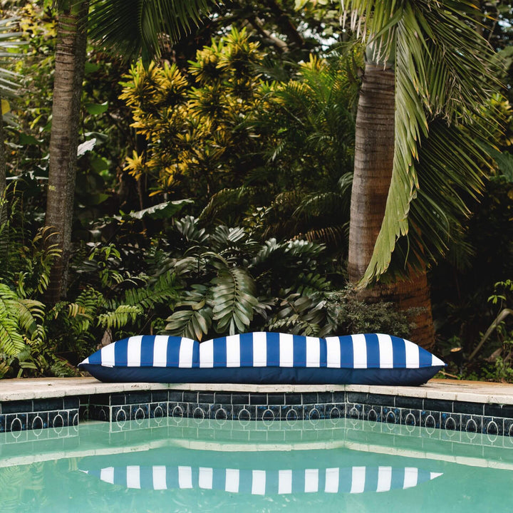 Lagoon Lounger in Nautical Stripe #color_americana-nautical-stripe